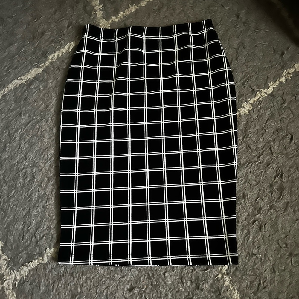 SHEIN skirt. Brand new, never worn.